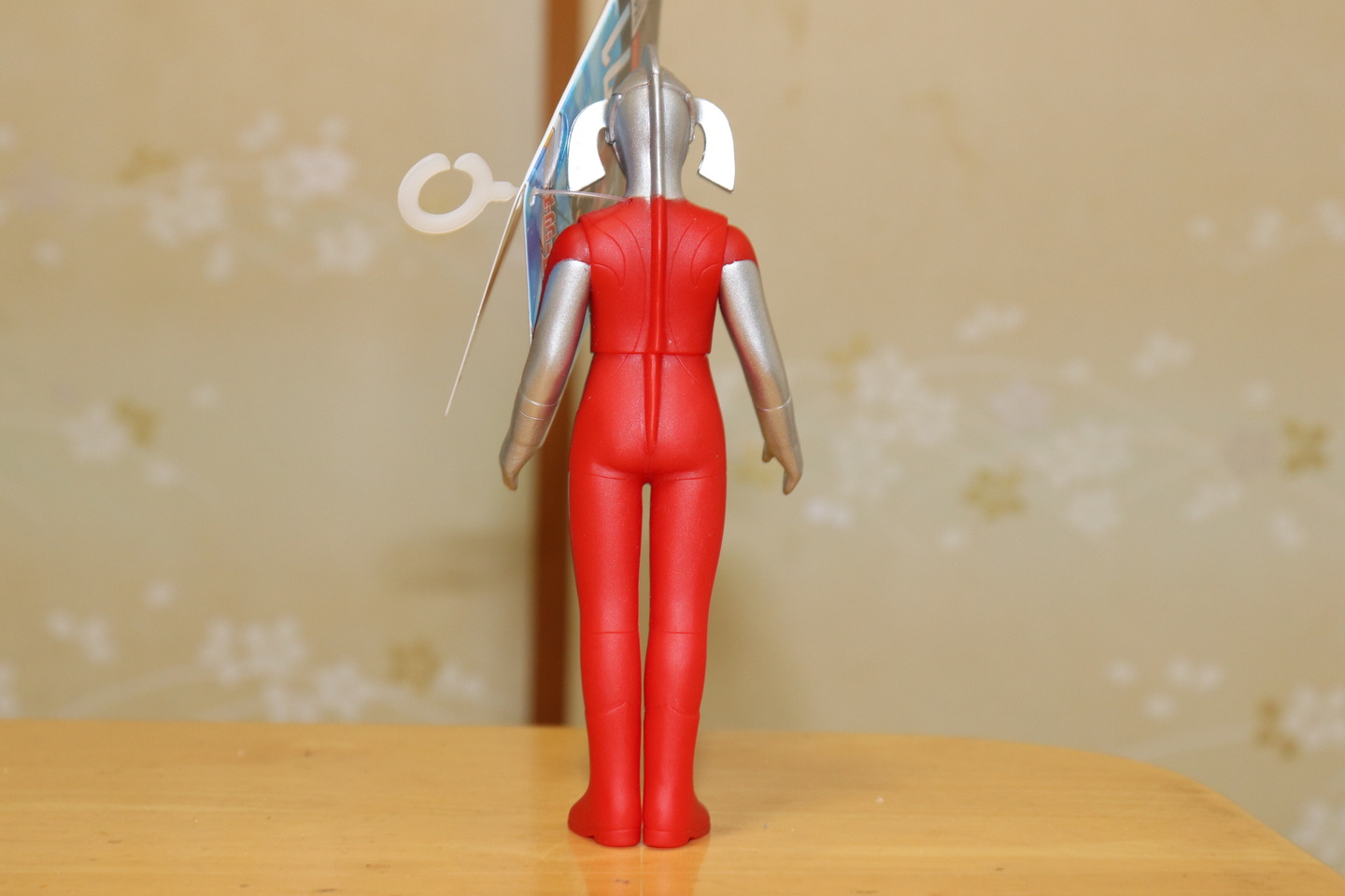 ウルトラの母背面