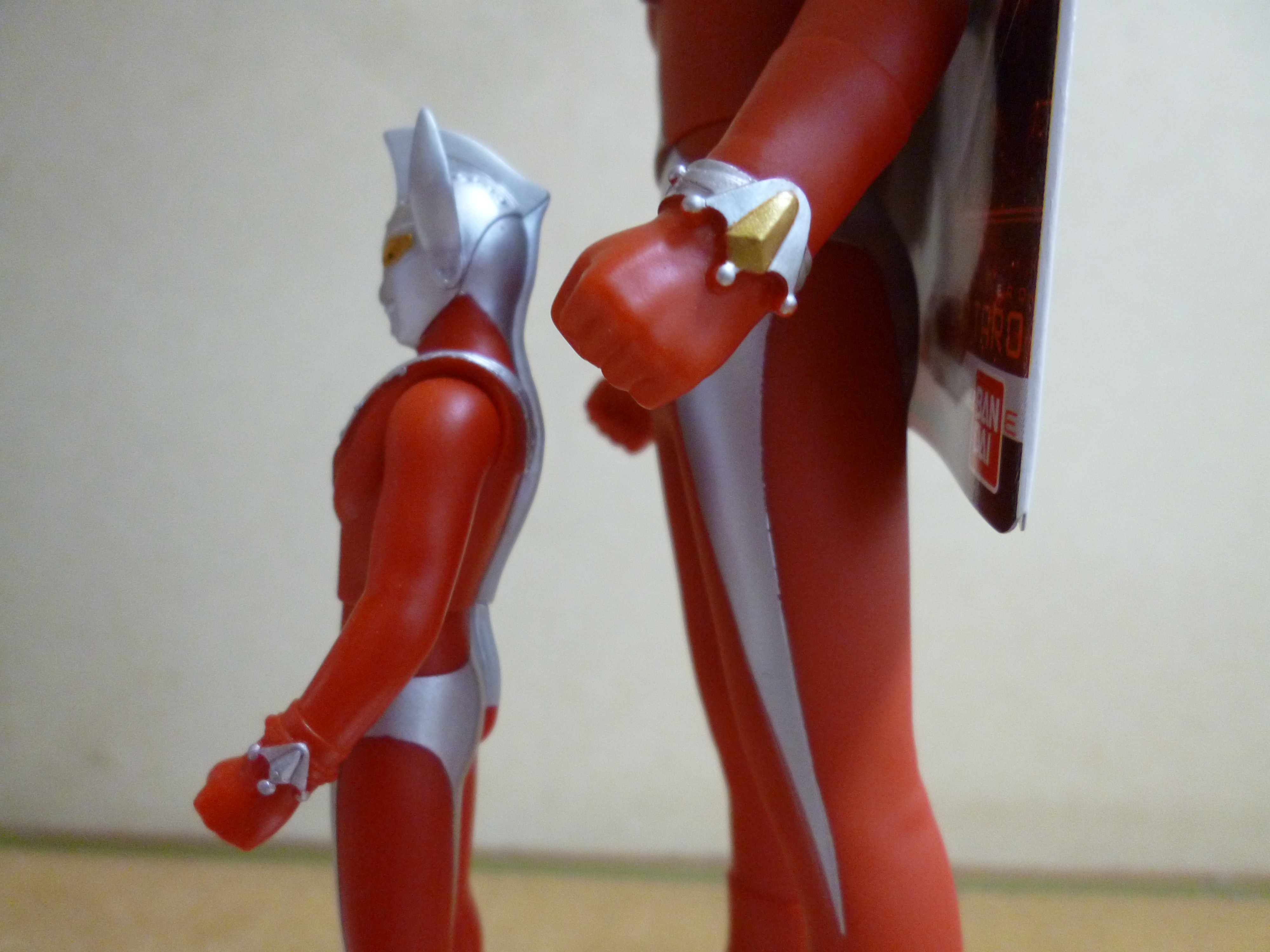 ウルトラBIGソフビ ウルトラマンタロウ レビューらしきもの : 神聖