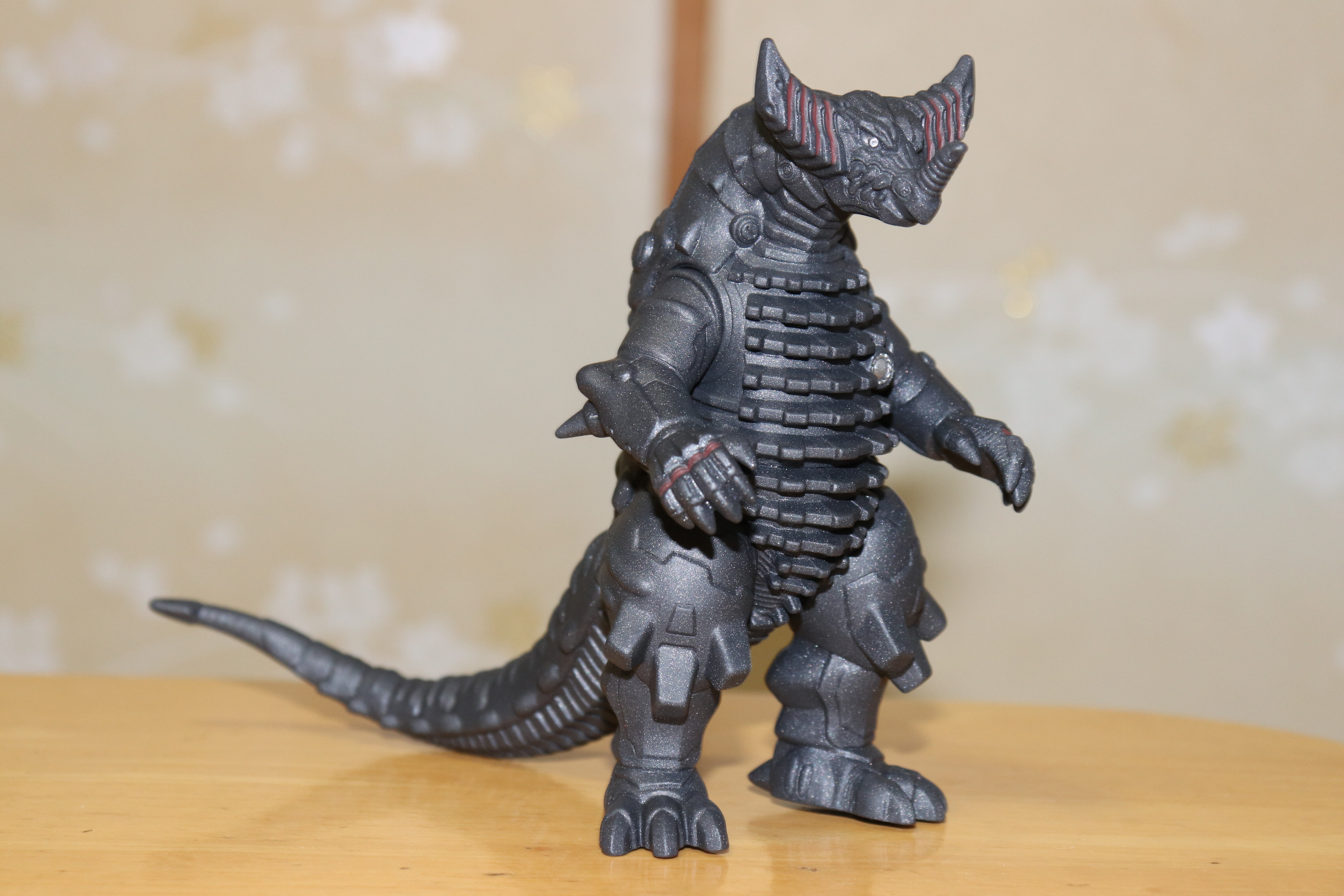 中国限定ソフビ 超決戦 ウルトラマンオーブ オーブトリニティ ゴモラ