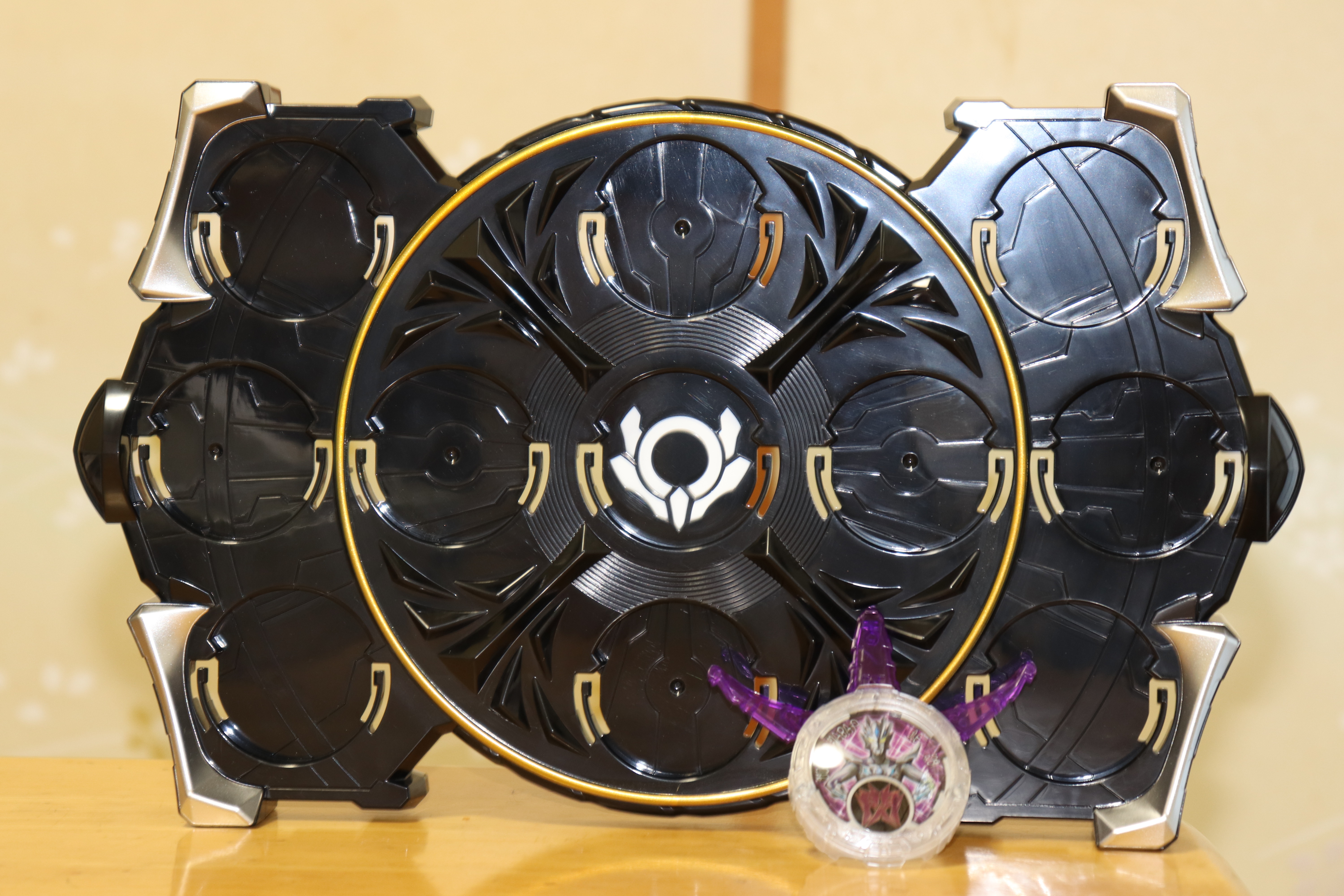 ウルトラマンルーブ DXルーブジャイロ｜ウルトラマンおもちゃウェブ｜バンダイ公式サイト