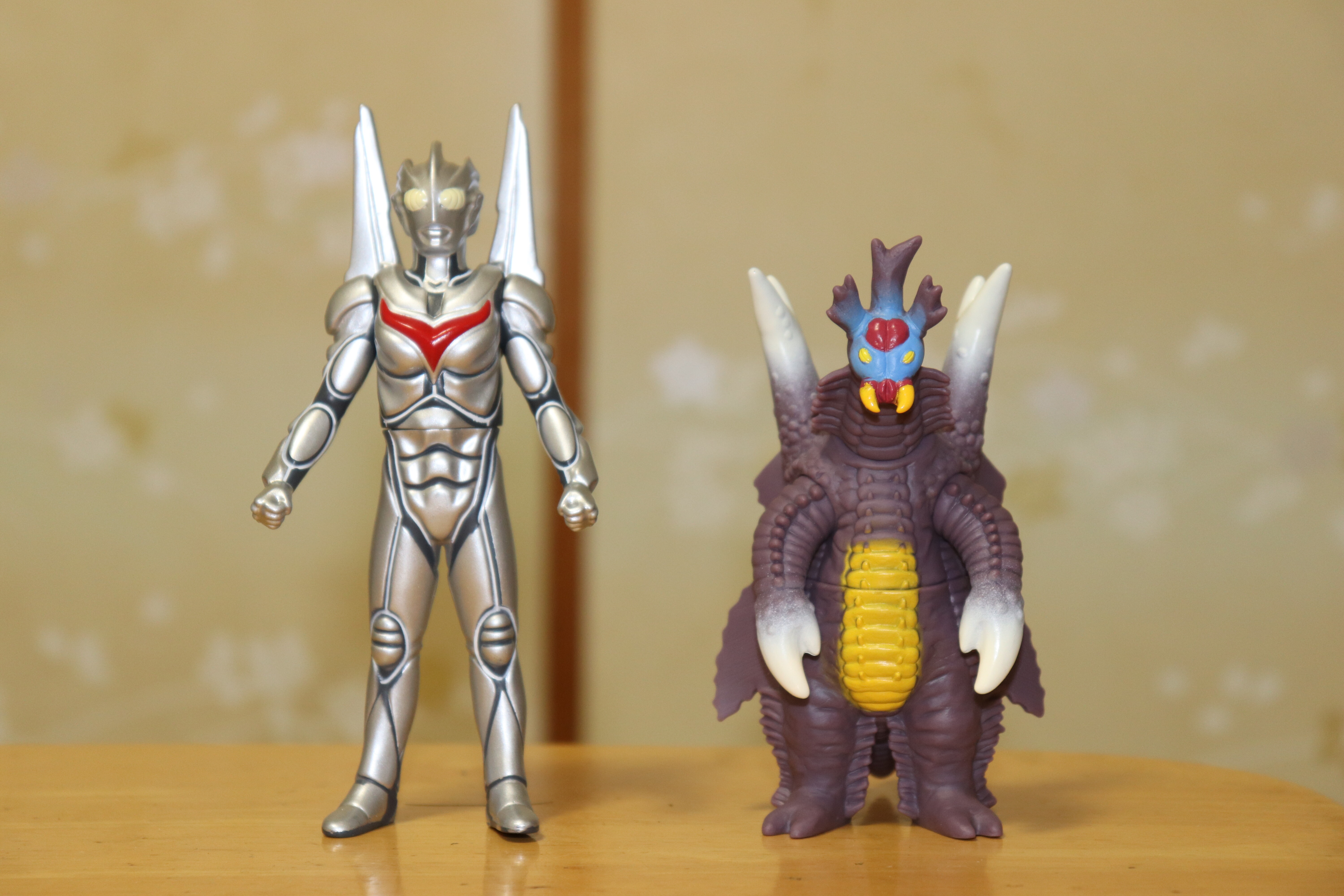 中国限定ソフビ 超決戦 ウルトラマンノアVSアリブンタ レビュー