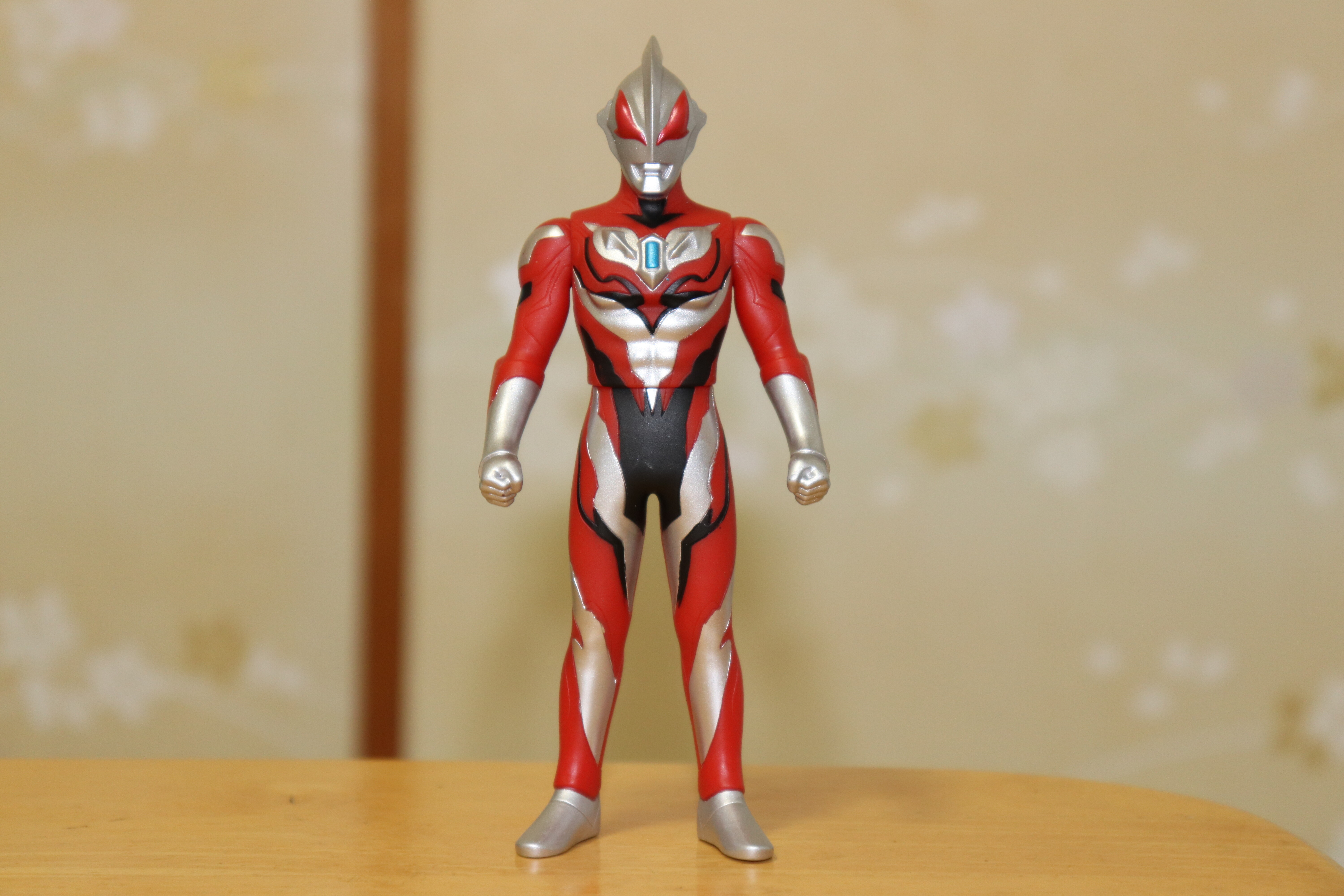 中国限定ソフビ 超決戦 ウルトラマンジード 赤目 暴走状態 VS