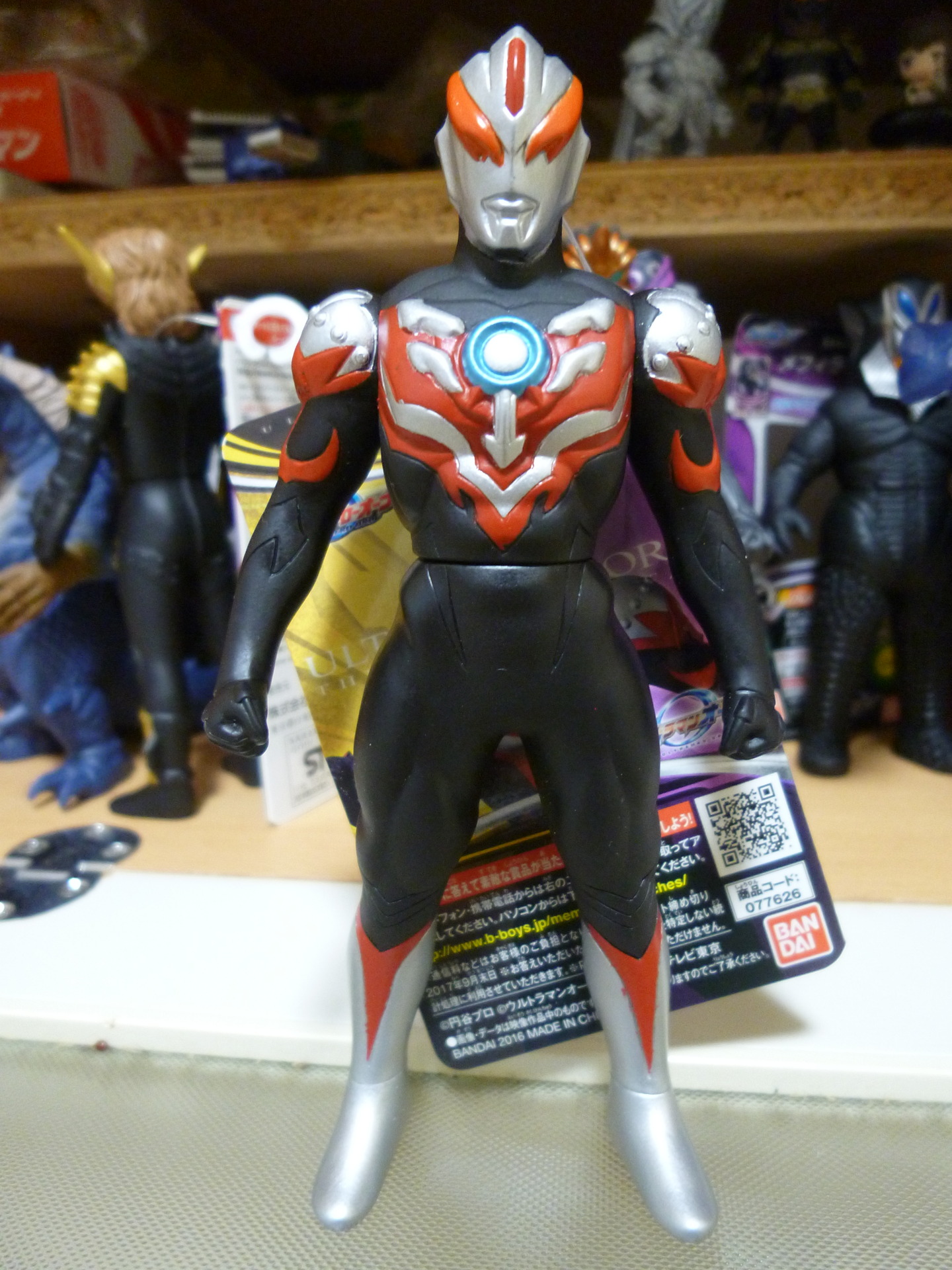 サンダーブレスターのソフビ ultraman orb thunder breaster toy