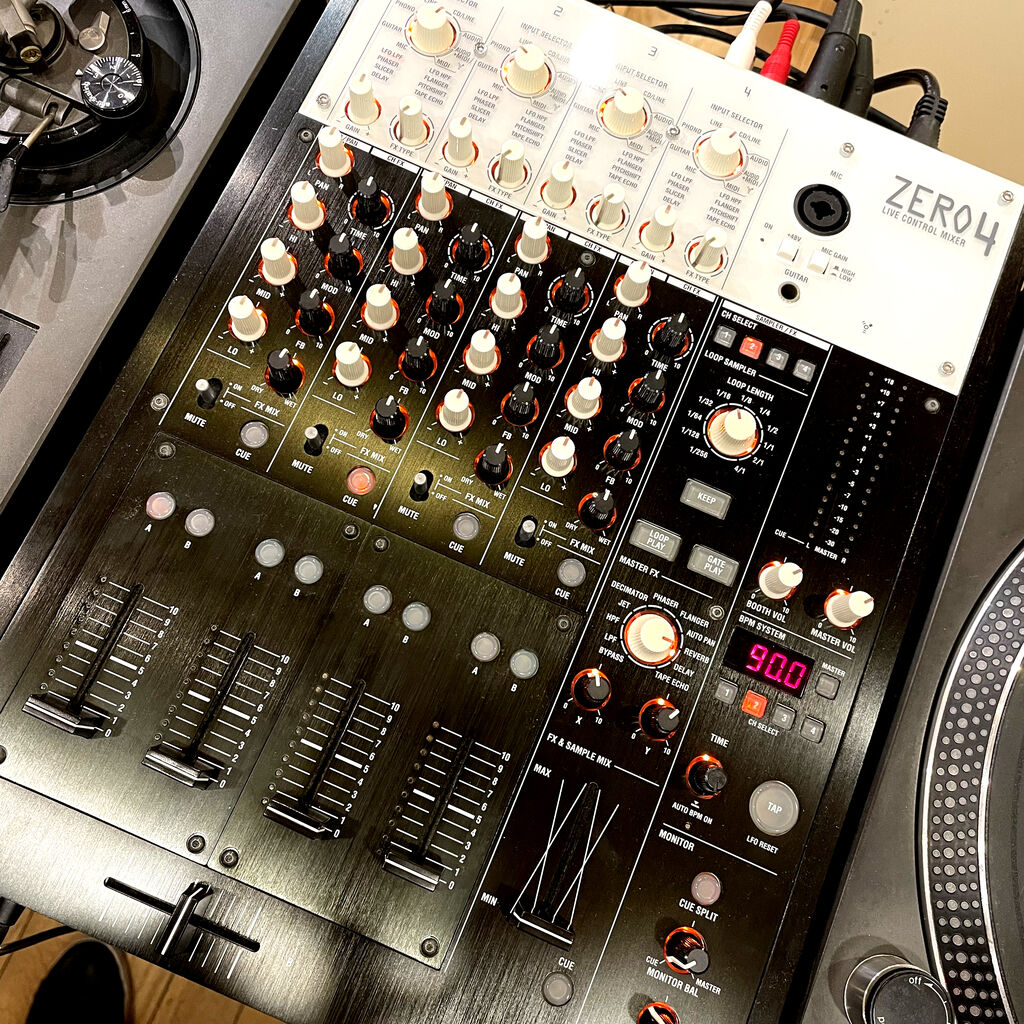 レコード店がDJミキサー買い替え検討中 : 渋谷レコード店日記 レコード店がDJミキサー買い替え検討中 : 渋谷レコード店日記