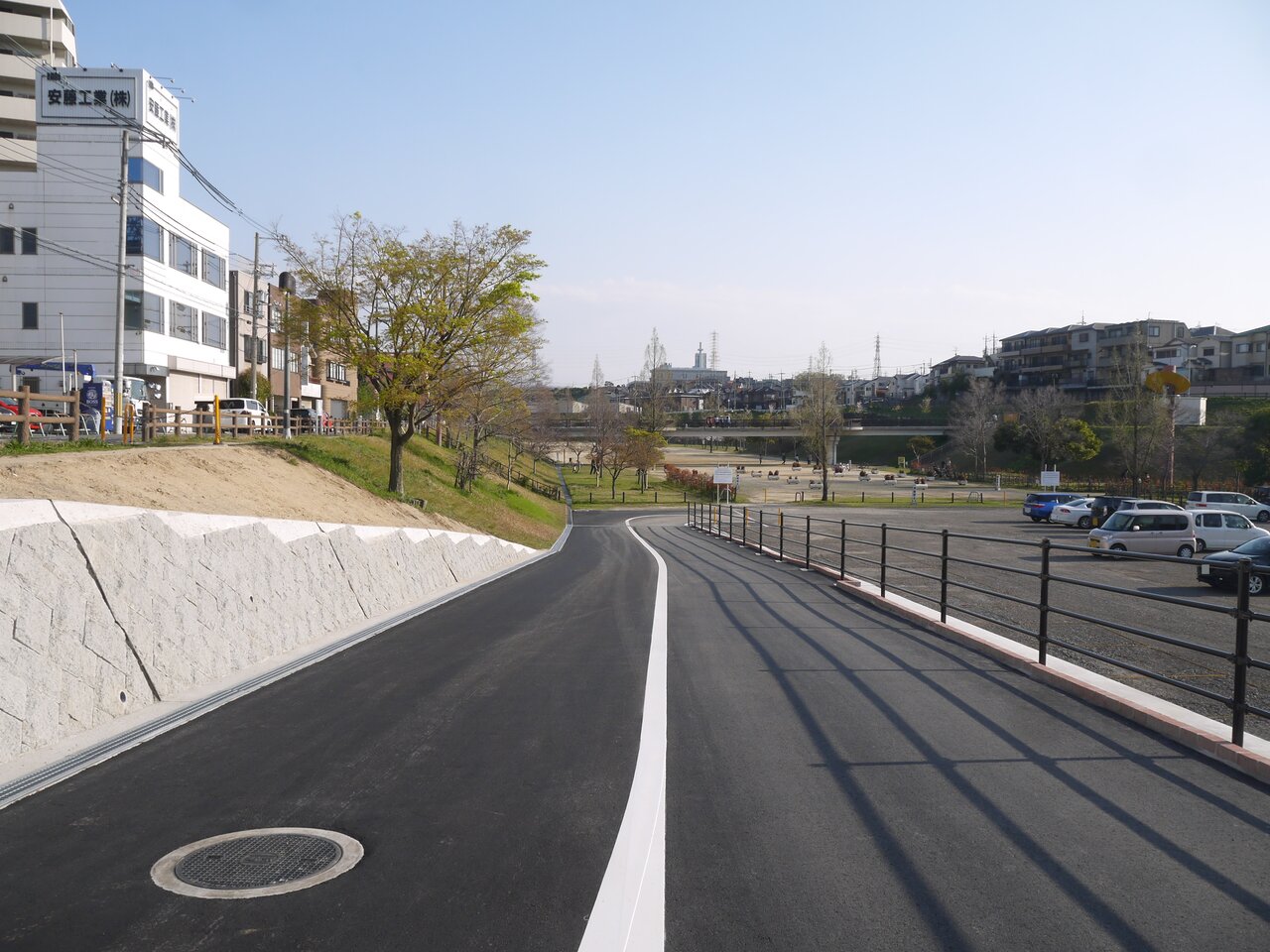 打上川治水緑地に有料駐車場がオープン 車での来園が便利に 駐車料金は平日 土休日で異なる体系 寝屋川つーしん 打上川治水緑地に有料駐車場がオープン 車での来園が便利に 駐車料金は平日 土休日で異なる体系 寝屋川つーしん