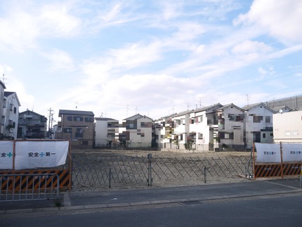 更地 正面