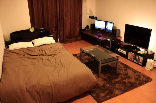 ブラウンを基調とした部屋 Roomest ブラウンを基調とした部屋 Roomest
