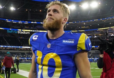 2023 選手31 lar-03