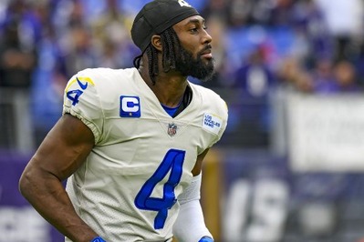 2023 選手31 lar-07