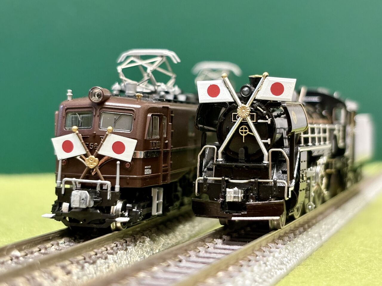 謹賀新年! ~お召機関車を並べてみました。~ : エヌゲ道 since 謹賀新年! ~お召機関車を並べてみました。~ : エヌゲ道 since
