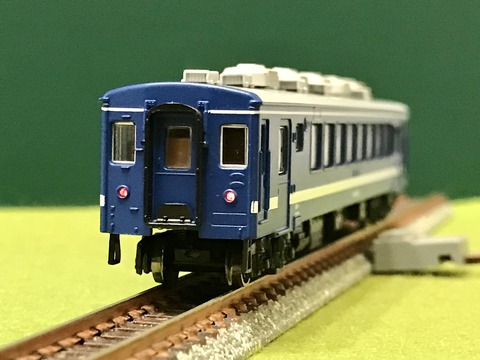 ECD81B2A-87FB-4D4A-A1EA-C5208E765F3A