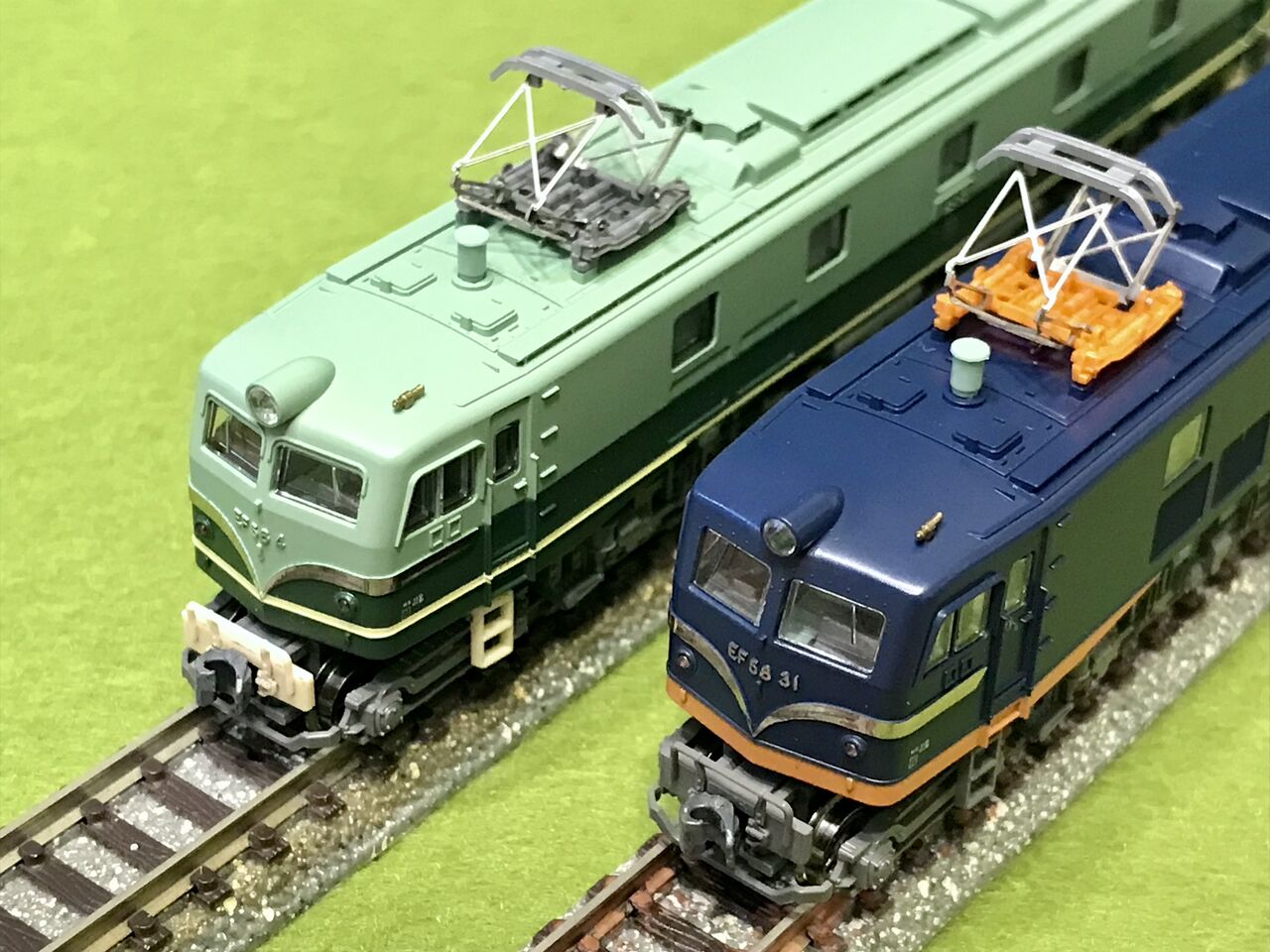 KATOの「EF58形 試験塗装機（4号機＆31号機）を並べてみました