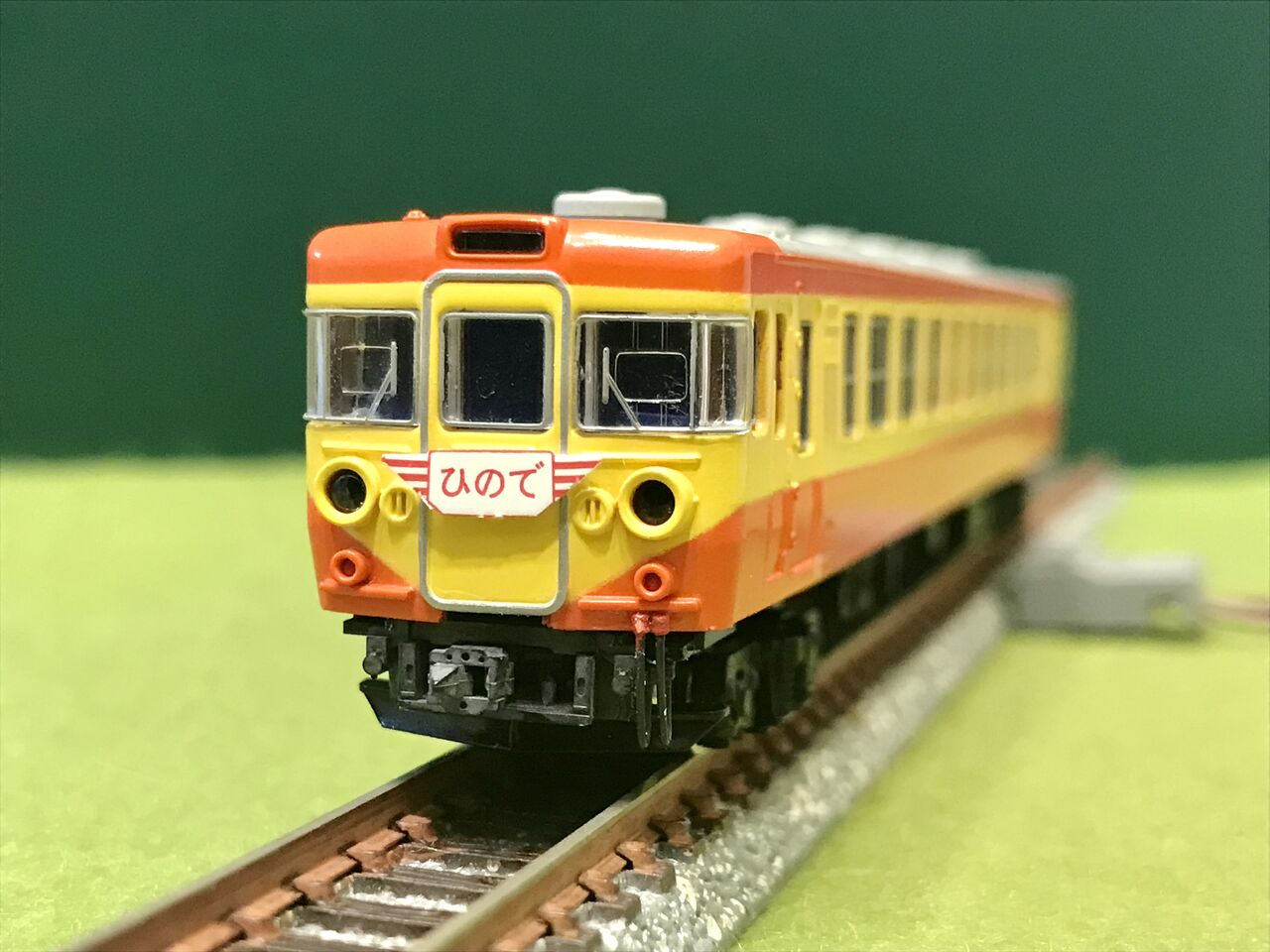 KATOの「153系」とマイクロエースの「155系」を並べてみました