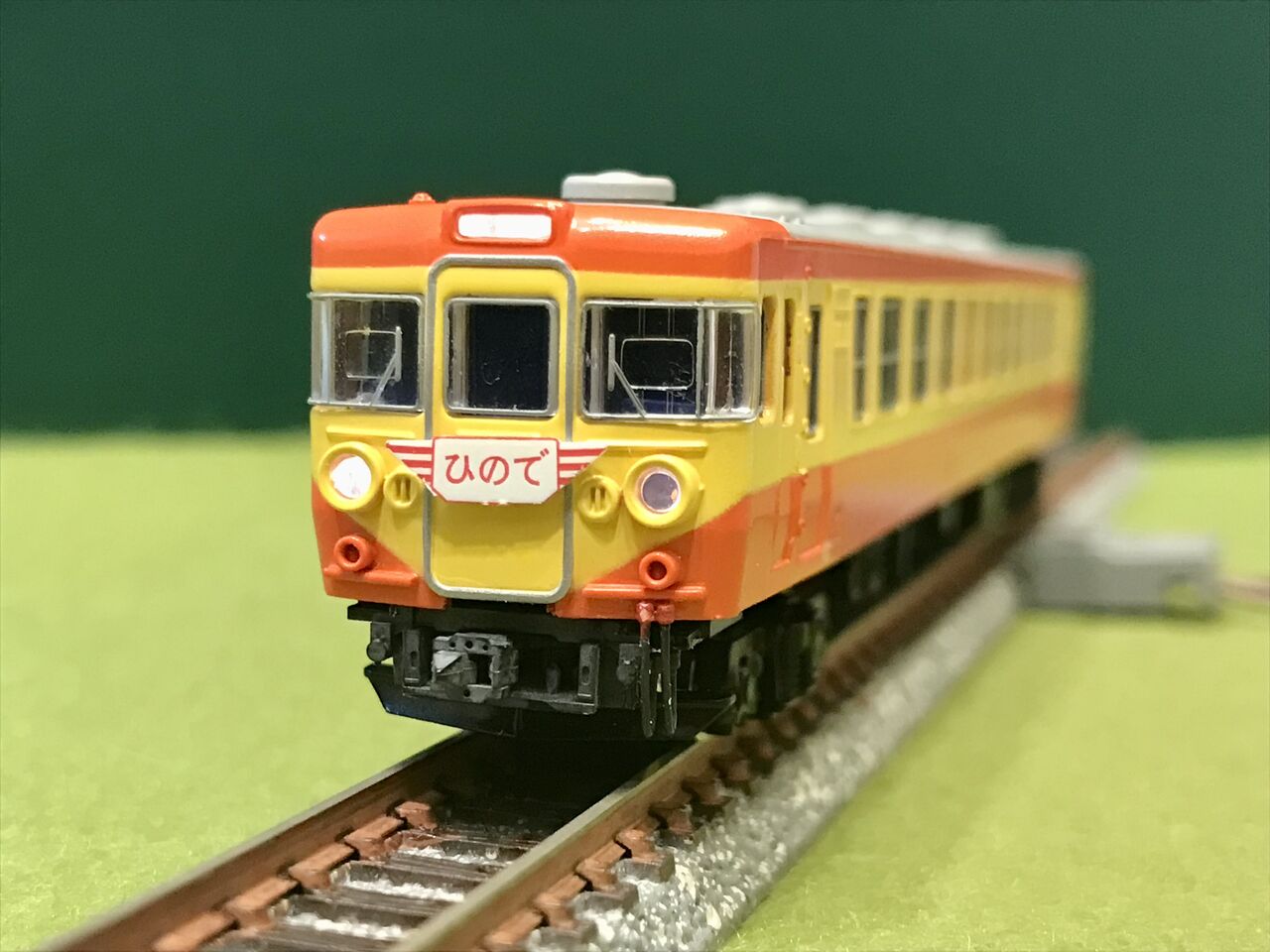 KATOの「153系」とマイクロエースの「155系」を並べてみました