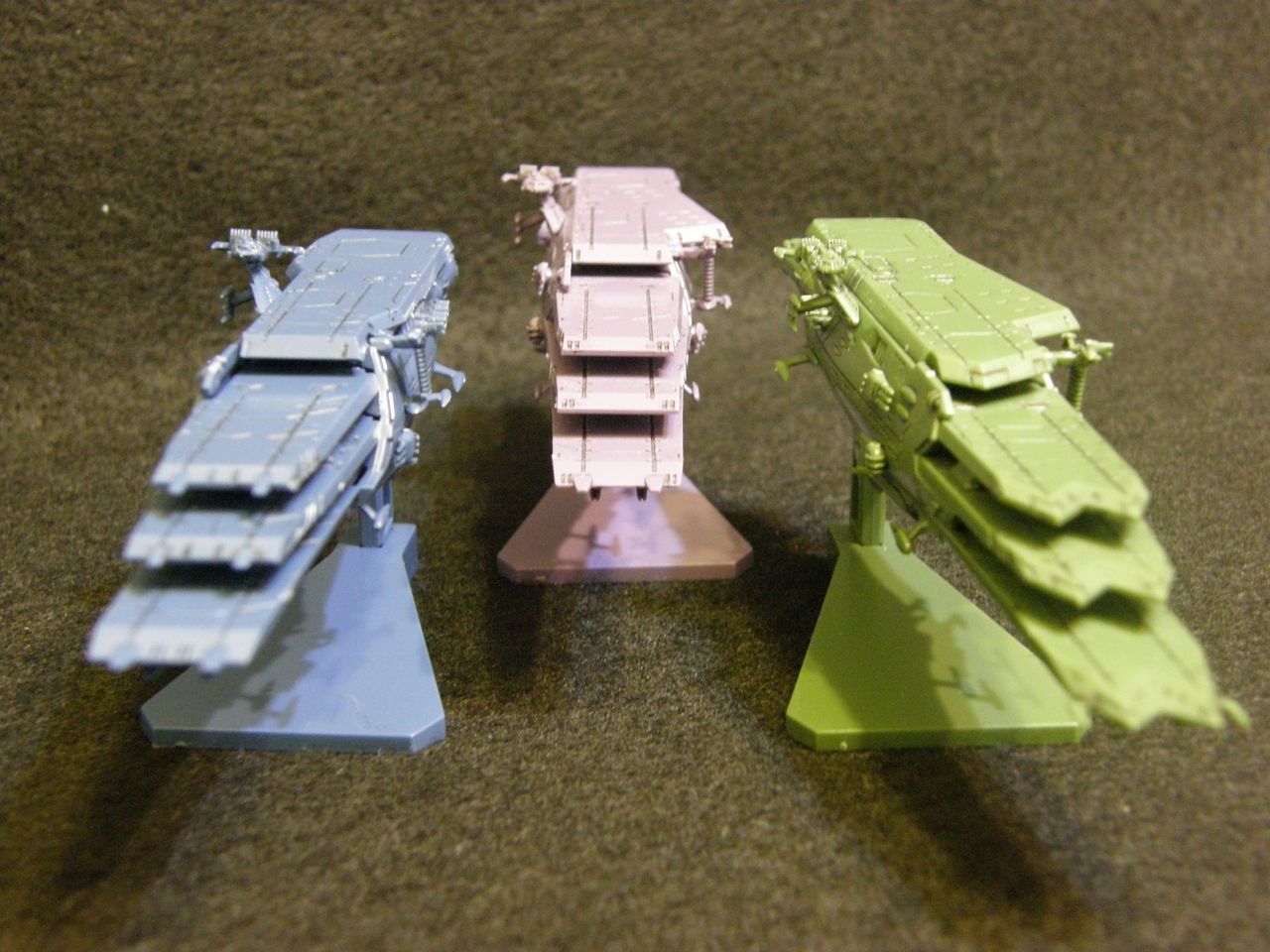 1/1000 大ガミラス帝国軍 ガイペロン級多層式航宙母艦