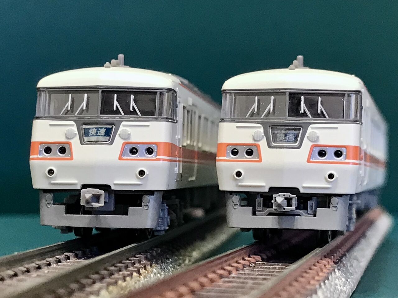 マイクロエース「117系・東海色」のカプラー交換など。 : エヌゲ道