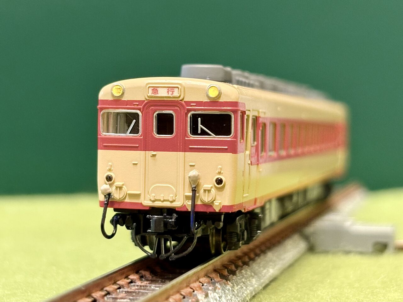 KATO「キハ58形（旧製品）」とトミックス「キハ55形」を並べてみました