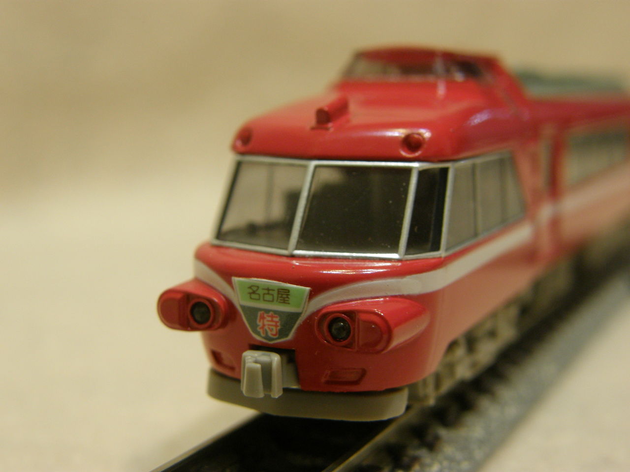 トミックス 「名鉄7000形パノラマカー（旧製品）」のヘッドライトを