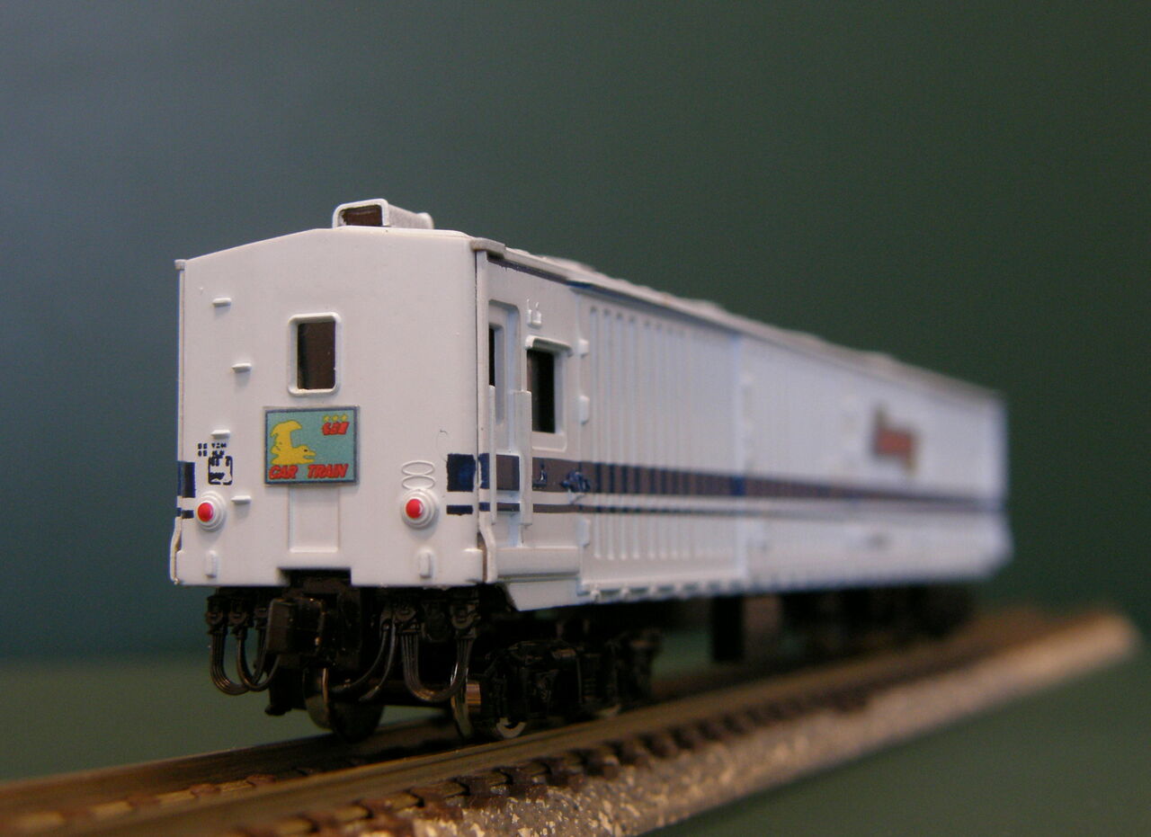 Nゲージ鉄道模型 ユーロライナー グリーンマックス「マニ44形・ユーロライナー塗装」の