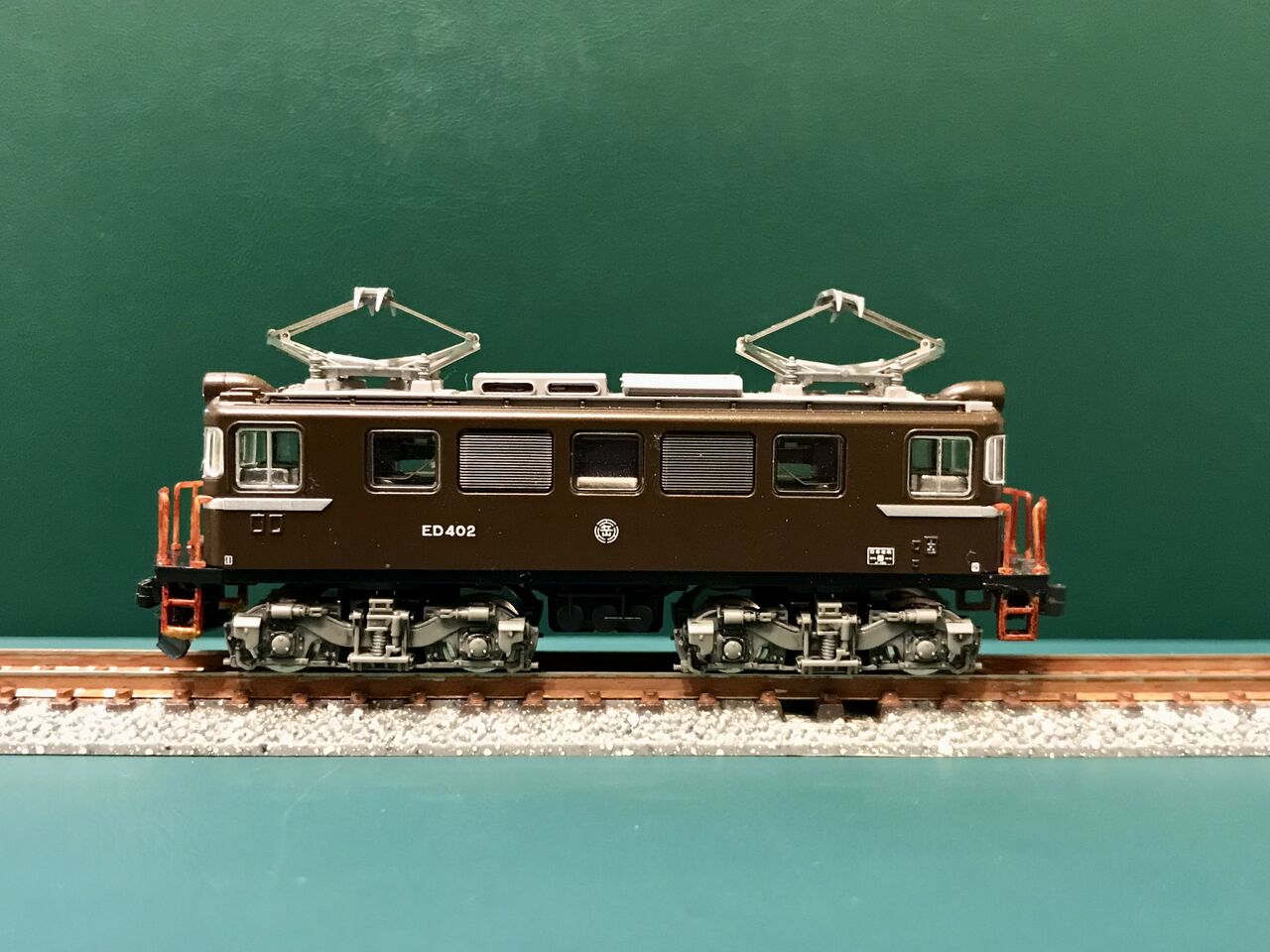 鉄コレ「岳南電車 ED40形」をM車化する（カプラー交換編）。 : エヌゲ