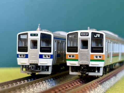 TOMIX 211系 Nゲージ 鉄道模型 旧製品15両セット トミックスの「211系」と「415系1500番台」を並べてみました