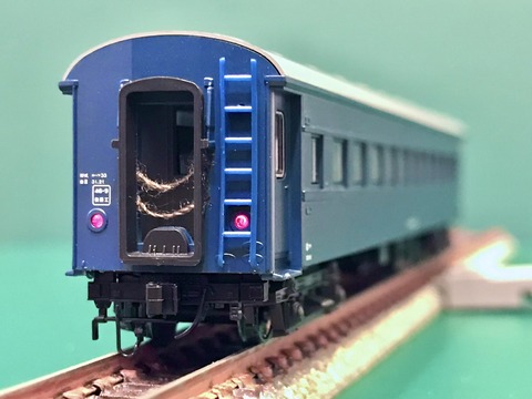 5e5183b3-s.jpg