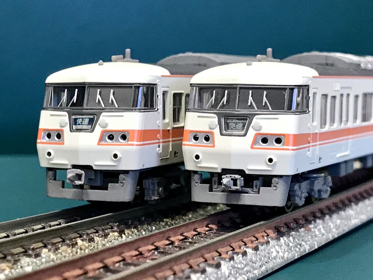 マイクロエース「117系・東海色」のカプラー交換など。 : エヌゲ道