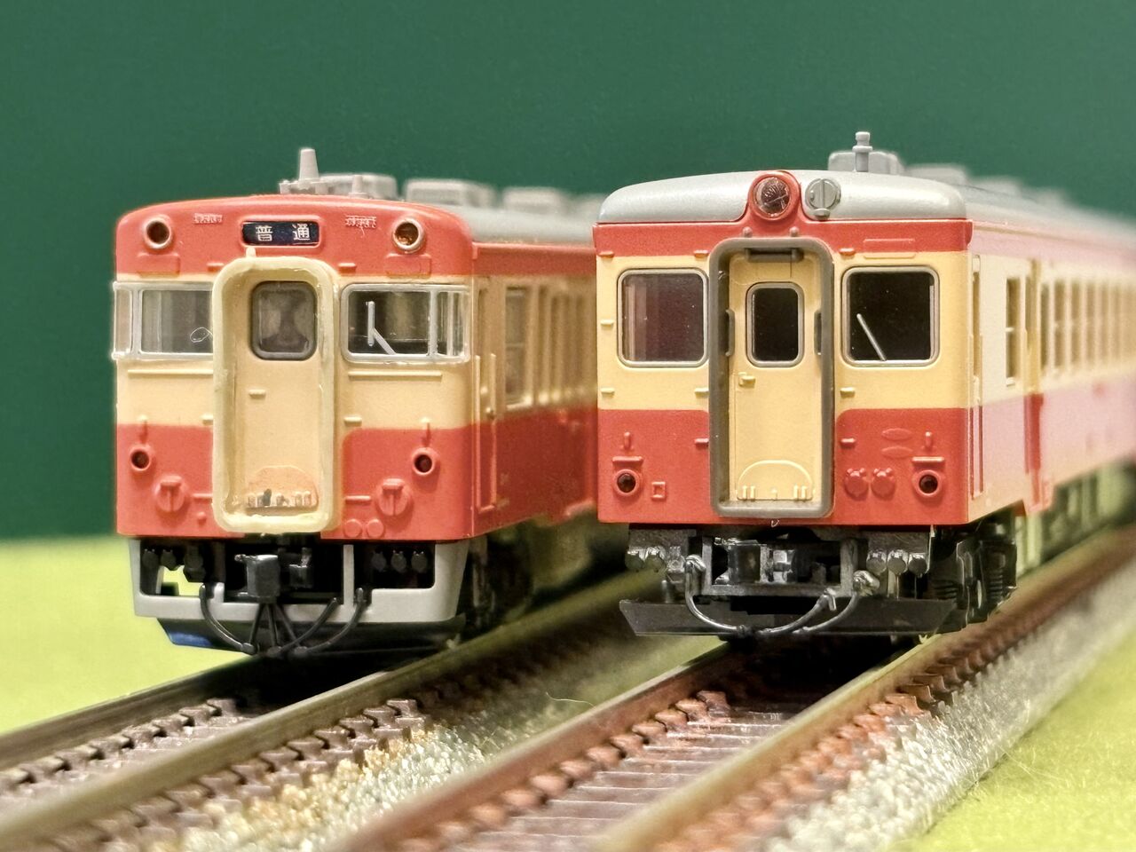 KATOの「キハ52形」とグリーンマックスの「キハ23形」を並べてみました