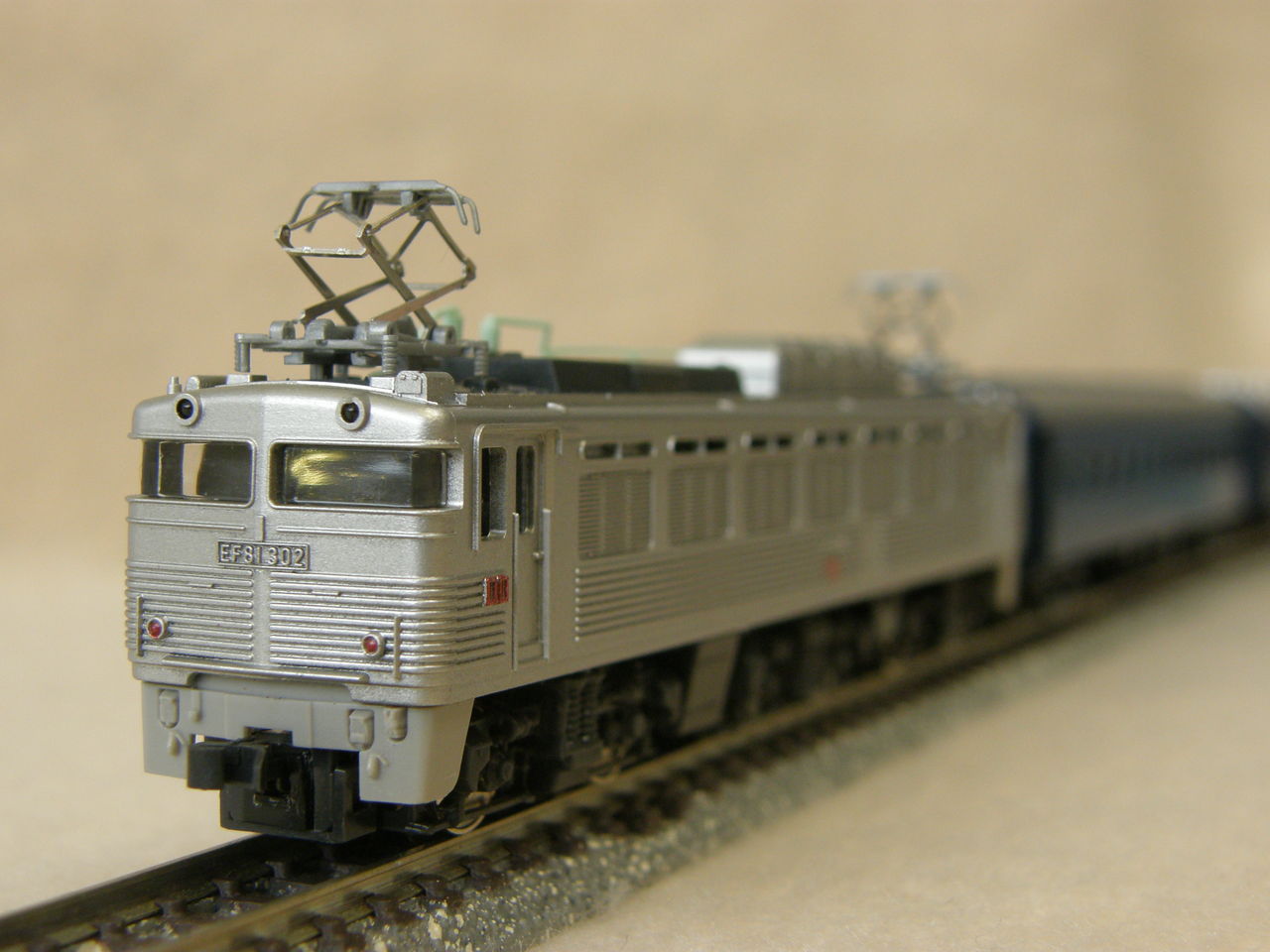 Nゲージ EF81 電気 機関車 銀 トミックス トミックス 「EF81形 電気機関車 300番台」 : エヌゲ道 since
