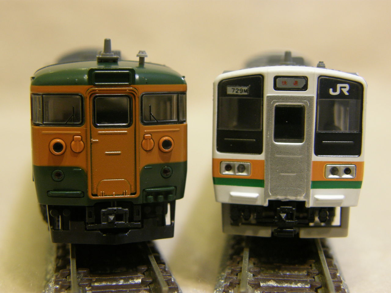 トミックス 92047➕グリ−ン車2両 211系