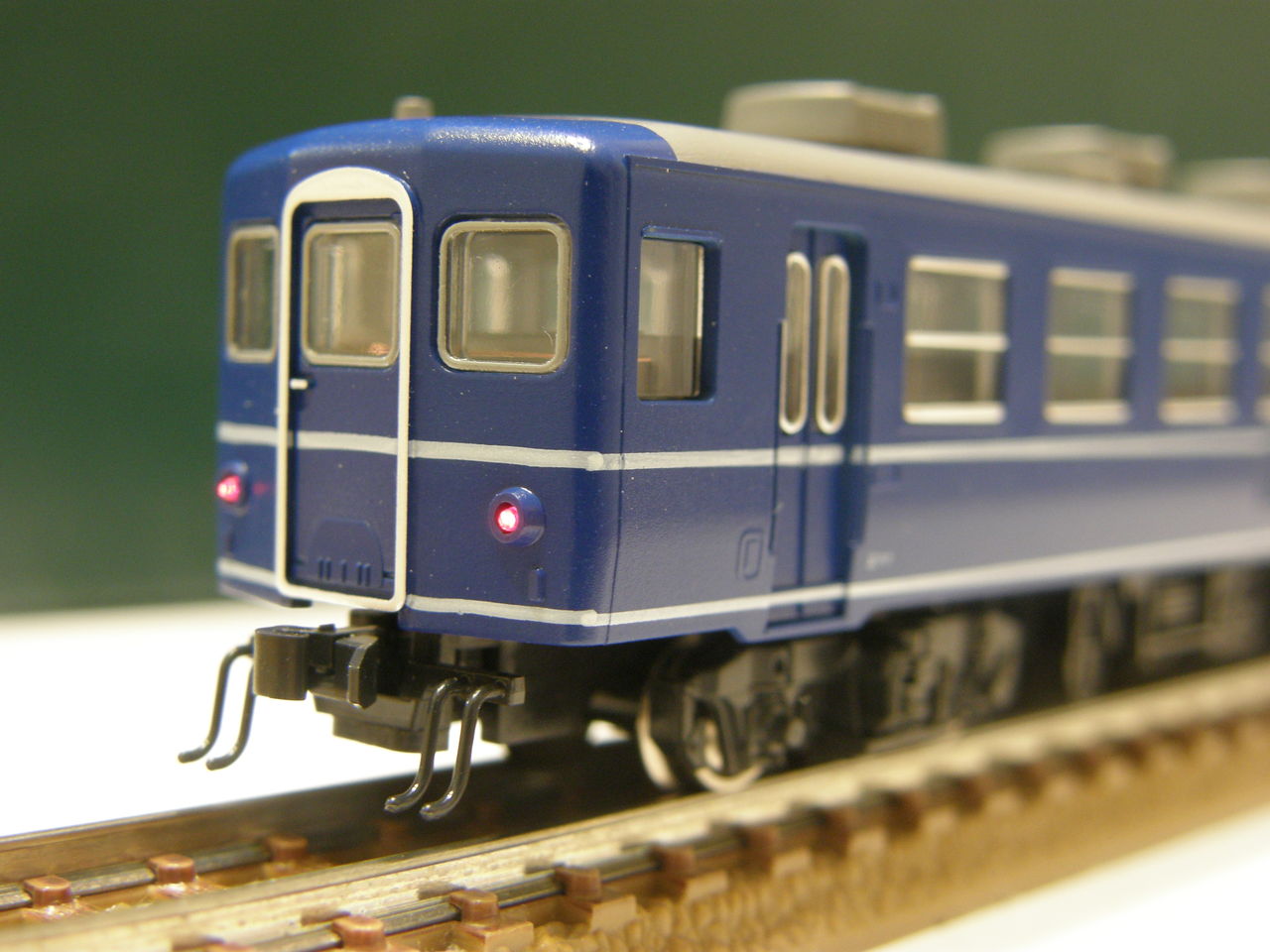 KATO 「スハフ12形」に、ダミーカプラーを取り付ける。 : エヌゲ道