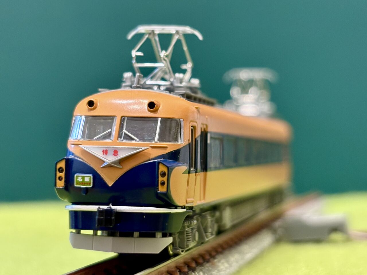 形式銘板 近鉄ビスタカー モ10300形 形式銘板 近鉄ビスタカー モ10300