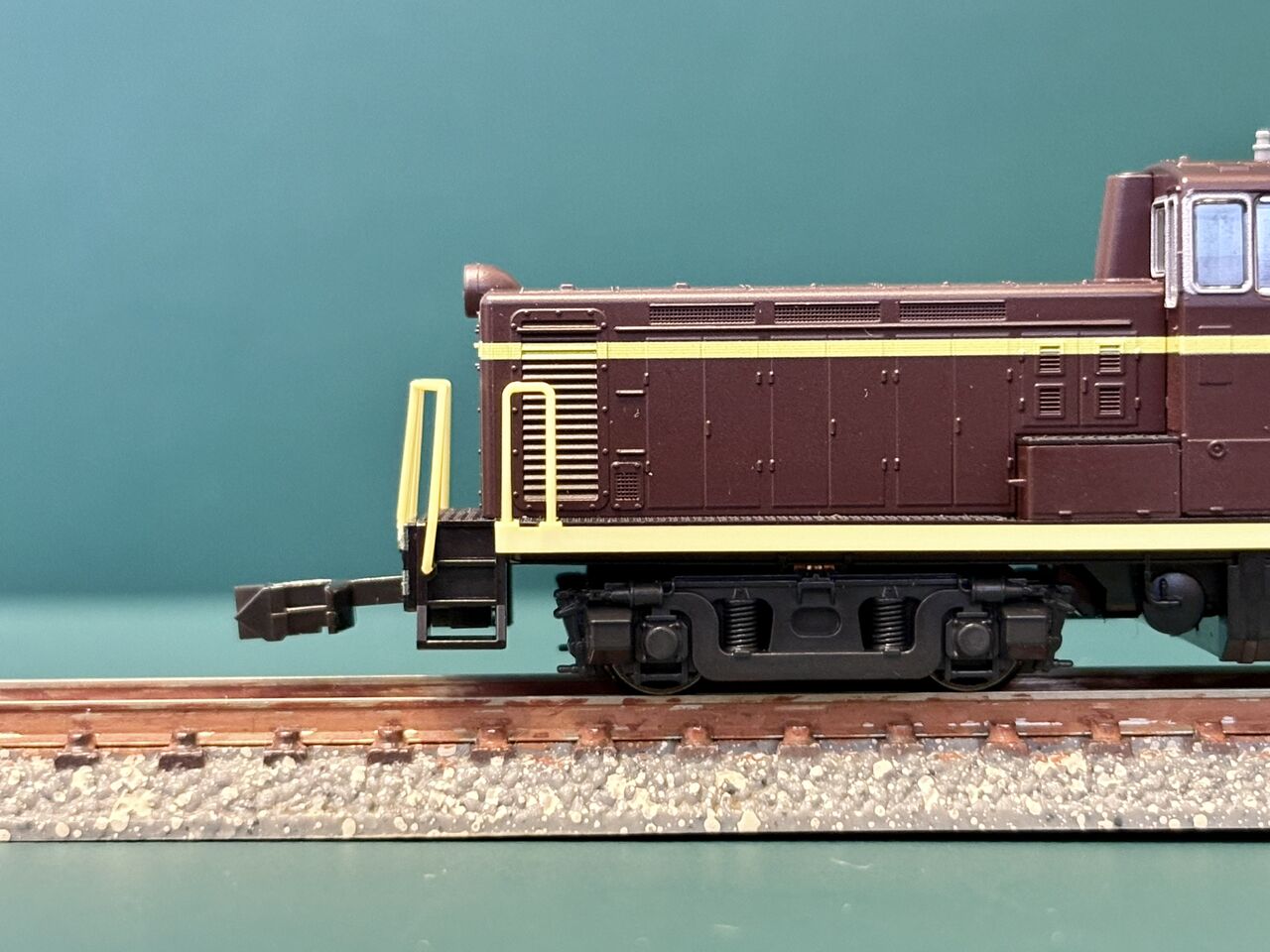 新規入線車両（KATO DD13 初期形・茶）。 : エヌゲ道 since 2015 ～N