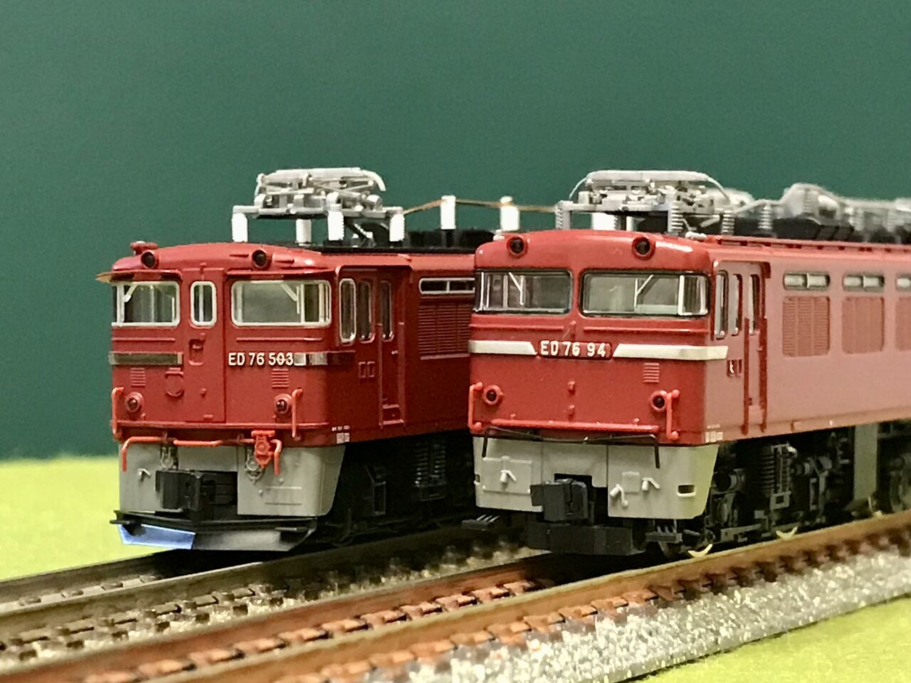 Nゲージ 鉄道模型 TOMIX ED76 EF15 KATO D51 オハ35 トミックスとKATOの「ED76形(500番台)」を並べてみました