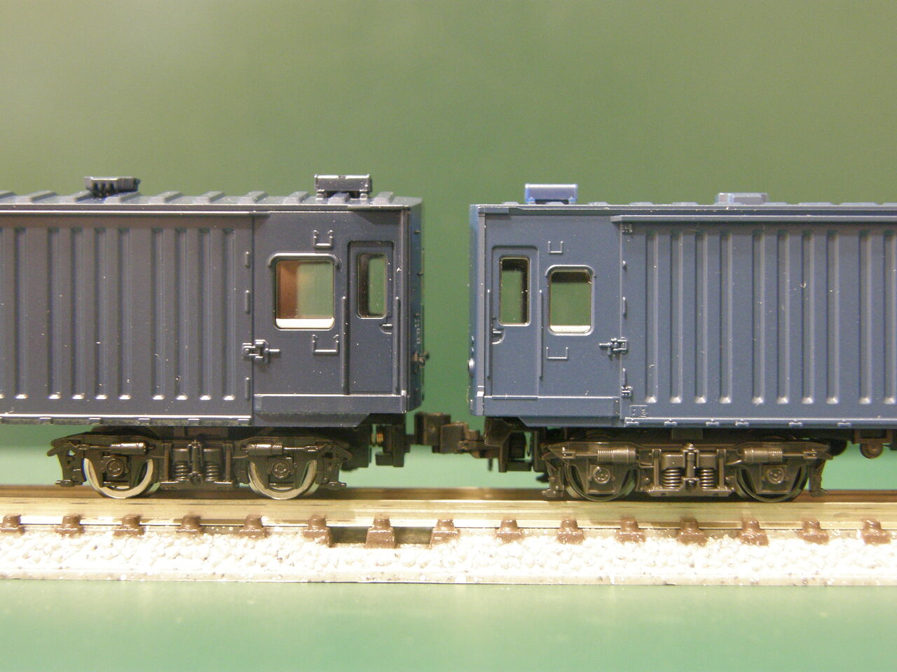 KATO グリーンマックス　マニ44 5両 グリーンマックス「マニ44形（旧製品）」の車高を下げてみた