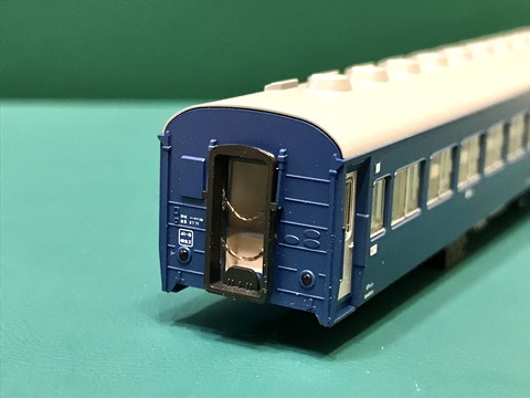 E7D628A4-1B12-40D9-816E-0F5539DD4C74