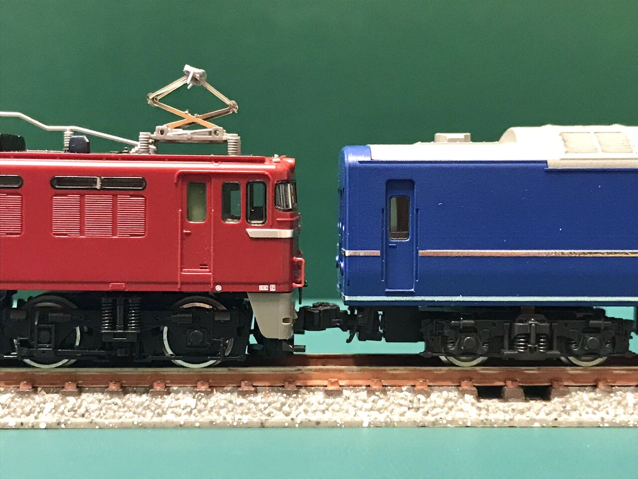 KATO「カニ24（初期製品）」のプチ・ディティールアップ。 : エヌゲ道