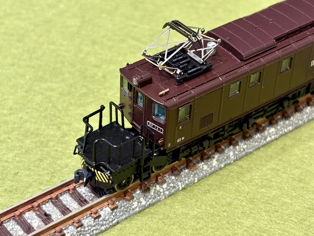 新規入線車両（マイクロエース EF14-1 ゼブラ塗装）。 : エヌゲ道