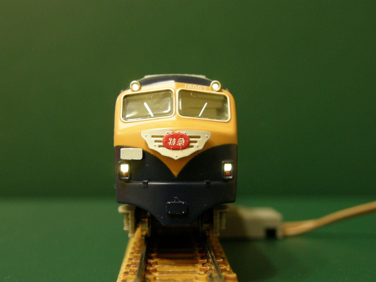 八雲工芸 近鉄10000系 初代ビスタカー Nゲージベースキット 八雲工芸 近鉄10000系 初代ビスタカー Nゲージベースキット