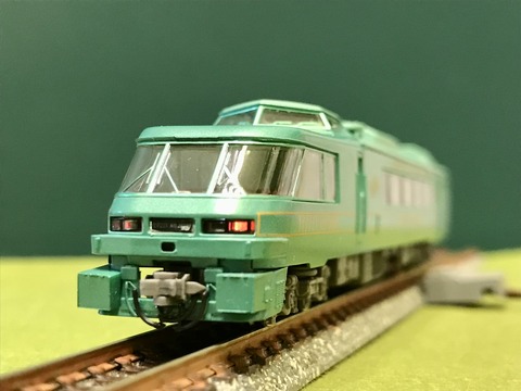 E28202A6-A1D7-44CC-A919-90924B262E53