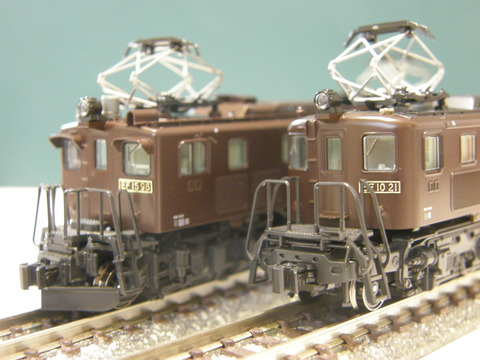 PB230085