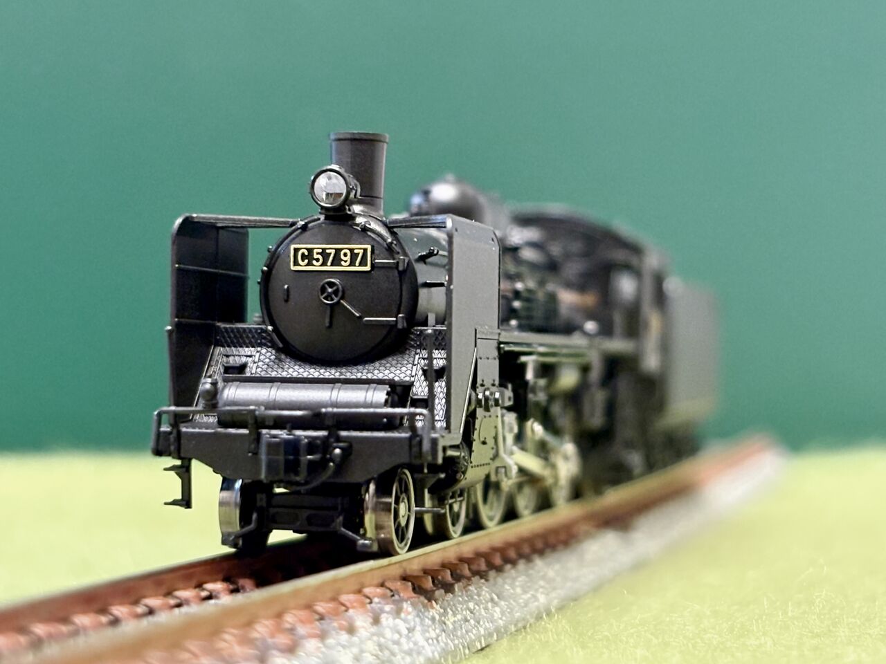 KATOの「C57 1次形」と「C59 戦後形」を並べてみました。 : エヌゲ道