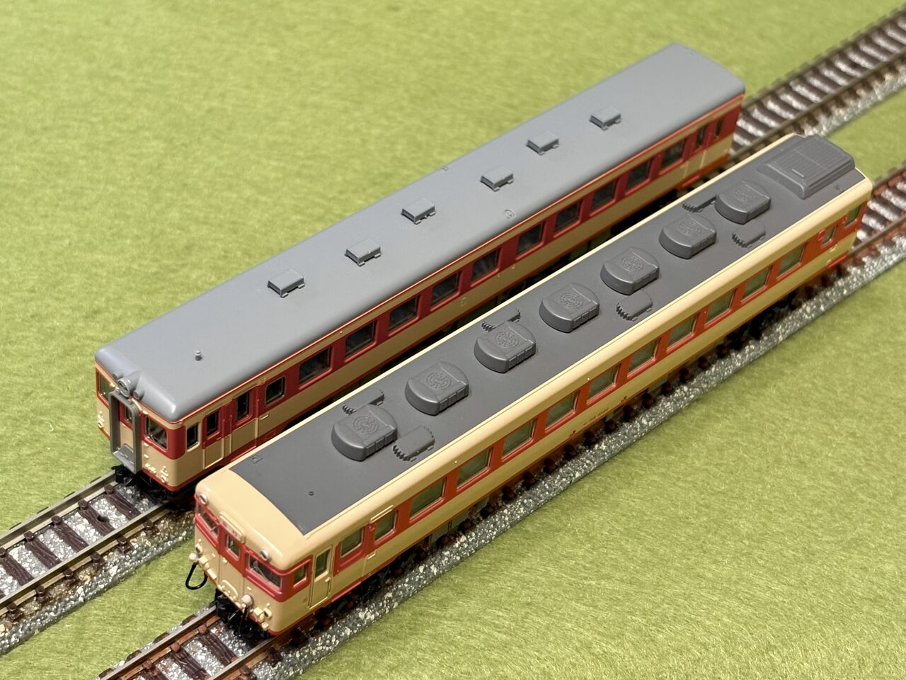 KATO「キハ58形（旧製品）」とトミックス「キハ55形」を並べてみました