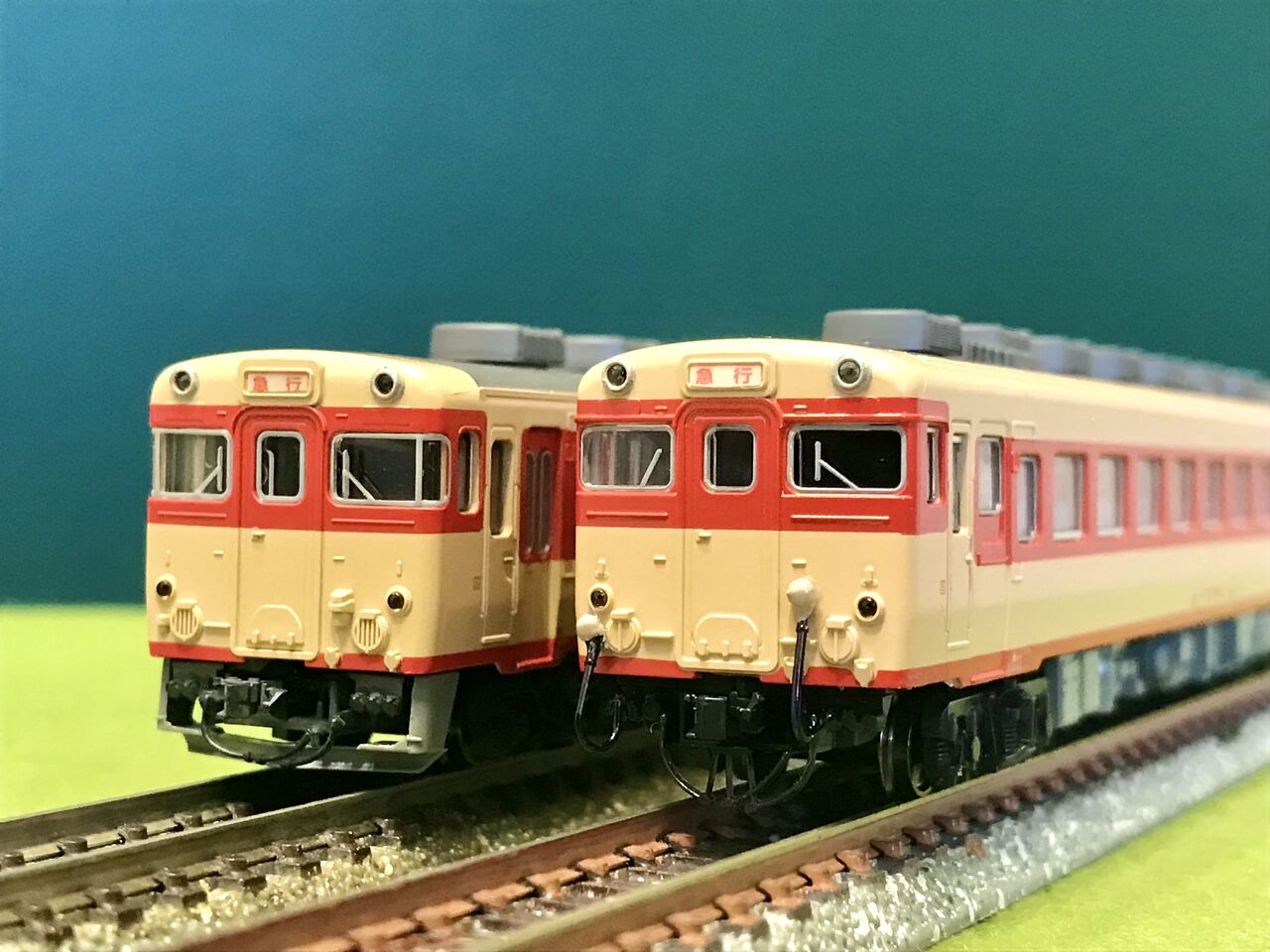 KATO 旧製品「キハ58形」と「キハ65形」を並べてみました