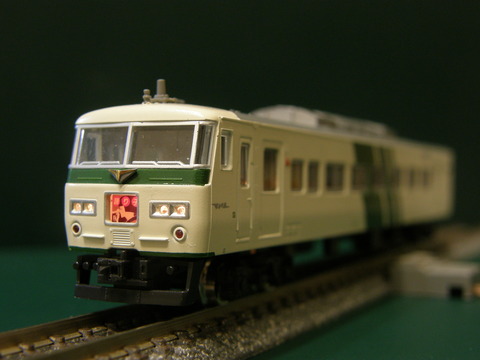 新規入線車両（KATO 185系特急形電車）。 : エヌゲ道 since 2015 