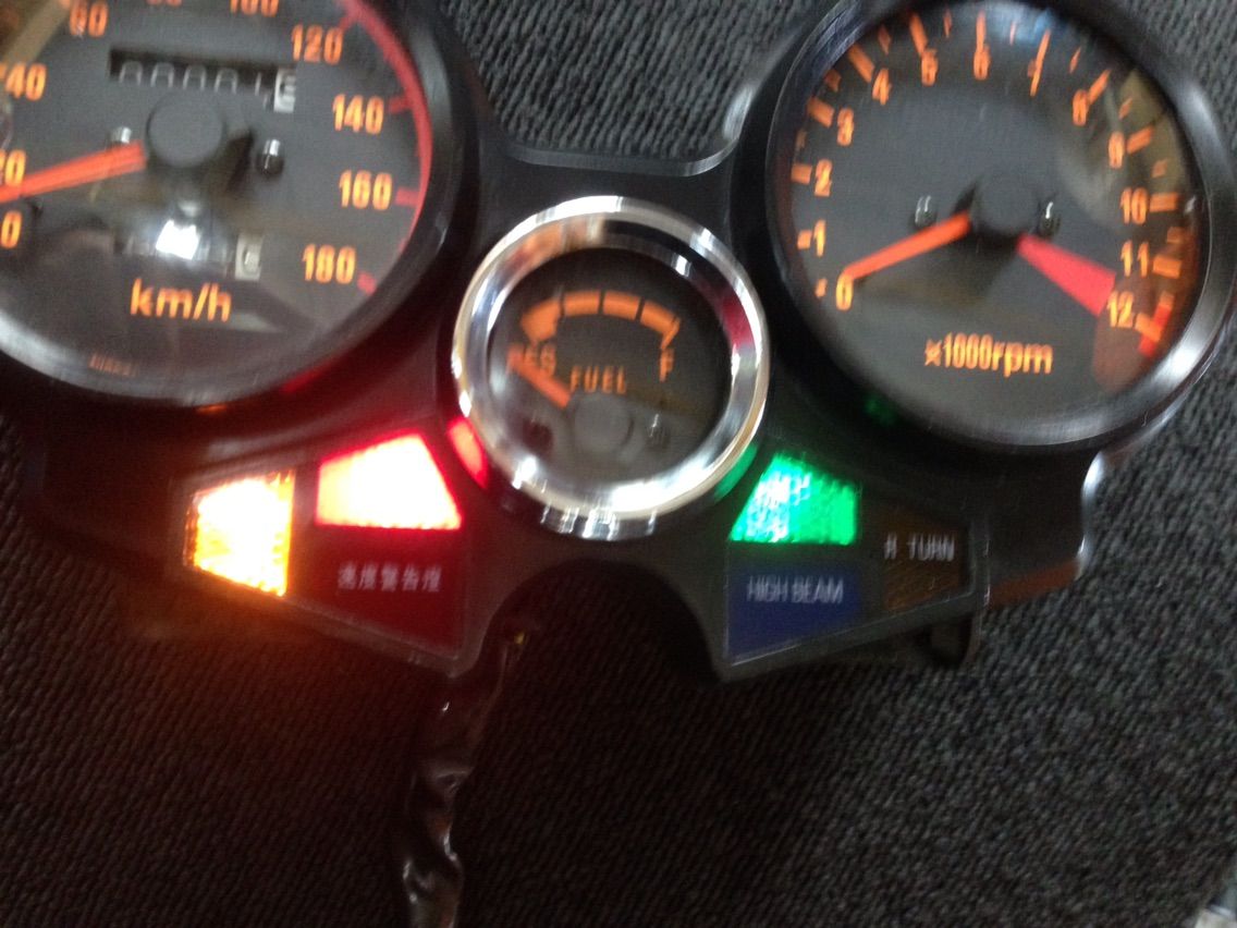 CBX400F・・・メーター再生・・・ : NGUオートのスタッフblog♪