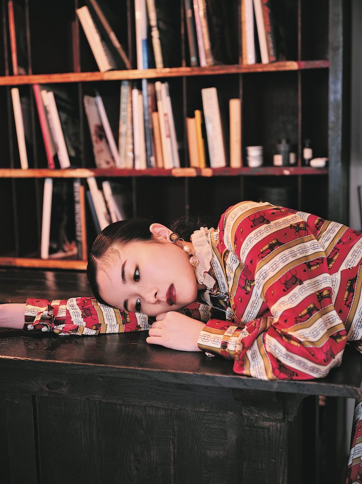 乃木坂46 クラシック琴子がアニメを語るグラビアが美の暴力ダダ漏れ件 overture 乃木坂46まとめブログ