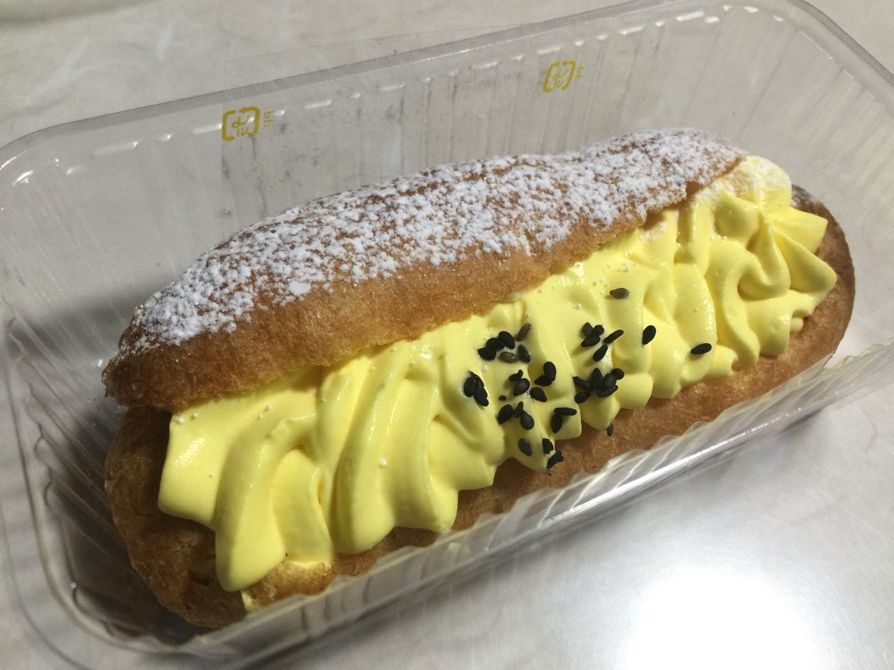 安曇野産紅はるかの頂エクレア セブンイレブン ホーク ネジ夫 の挑戦