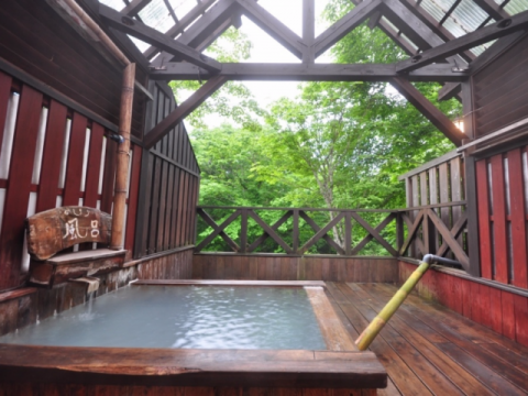 15_新湯温泉くりこま荘の露天風呂