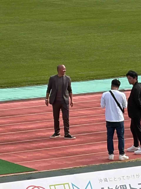 E1058BC9-08A8-4FED-8080-4E33750D4814